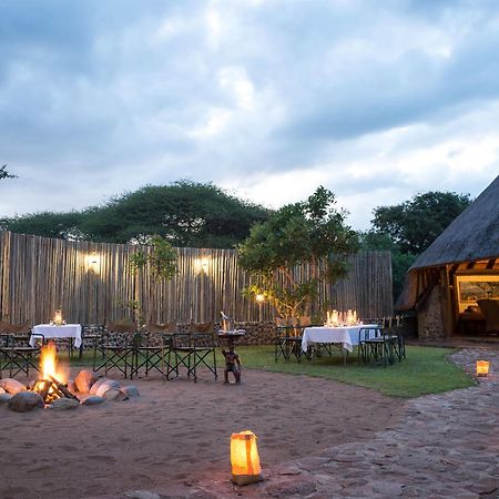 Rhino River Lodge Manyoni Private Game Reserve Kültér fotó
