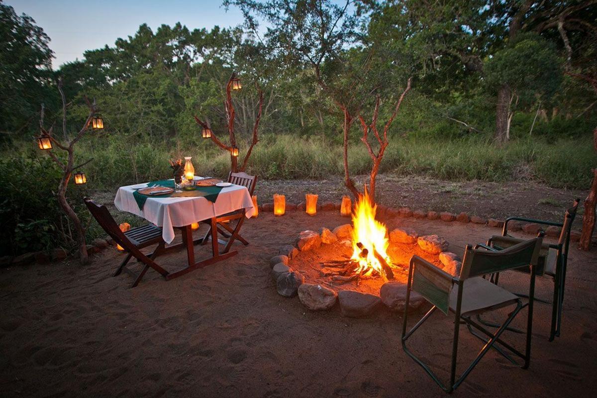 Rhino River Lodge Manyoni Private Game Reserve Kültér fotó