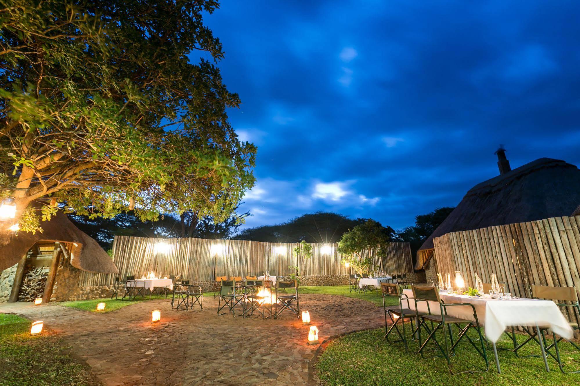 Rhino River Lodge Manyoni Private Game Reserve Kültér fotó