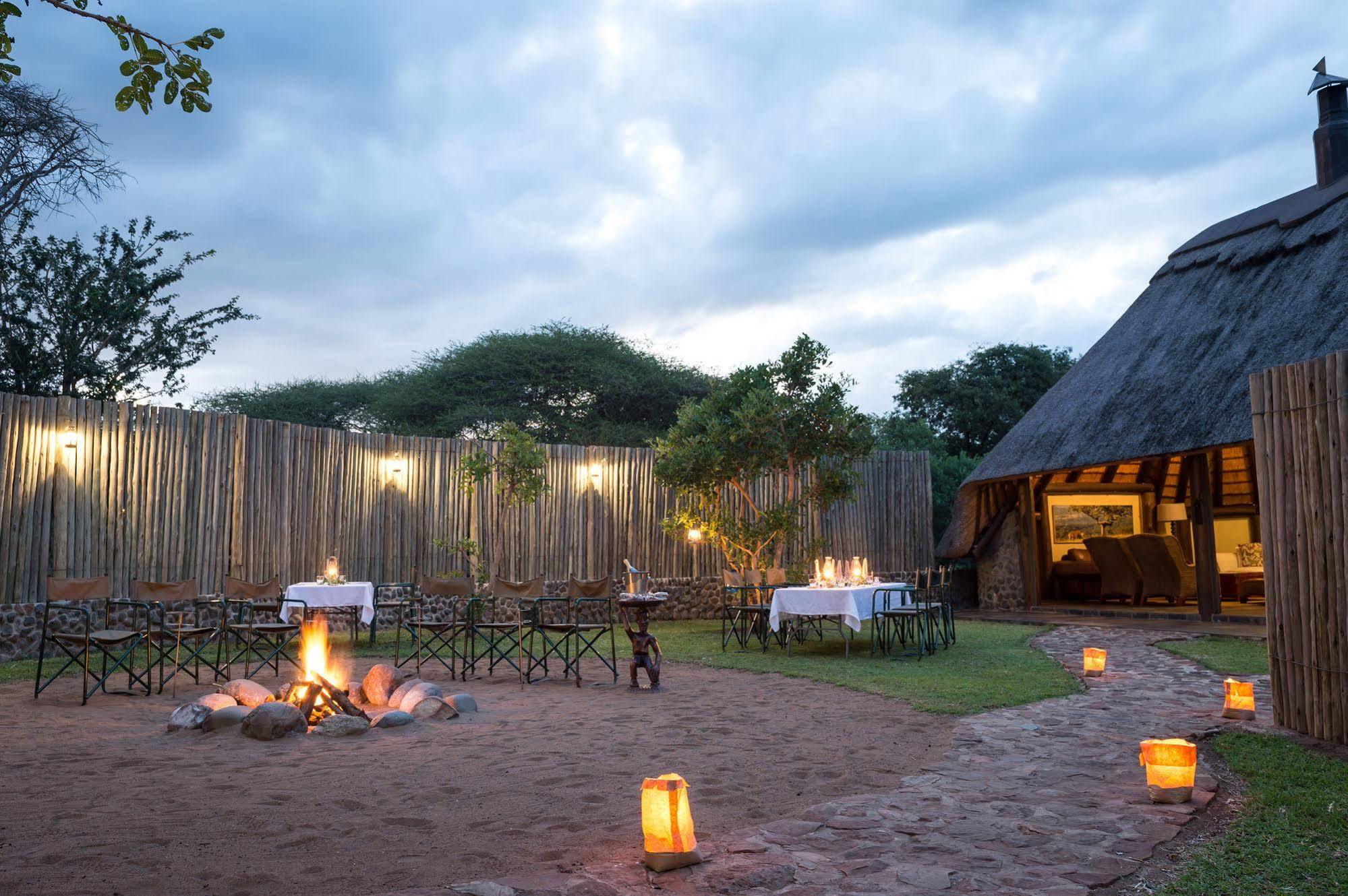 Rhino River Lodge Manyoni Private Game Reserve Kültér fotó